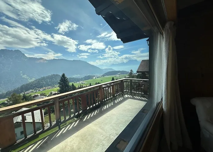 Chalet Rose Bay